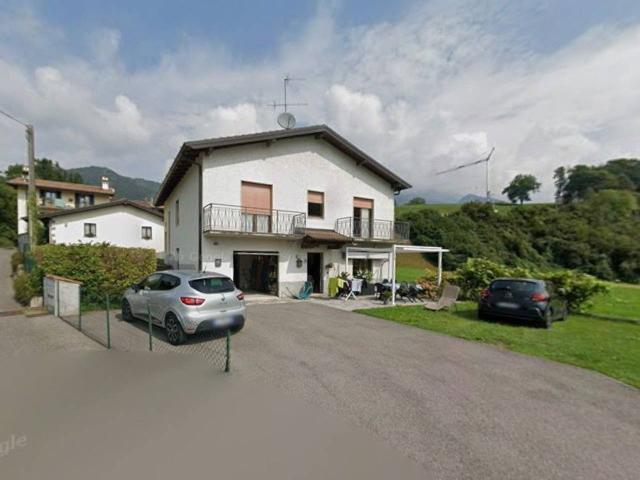 Appartamento in affitto a Clusone, Lombardia