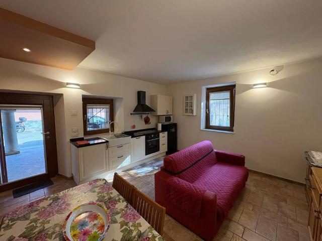 Appartamento in affitto a Fiorine, Clusone