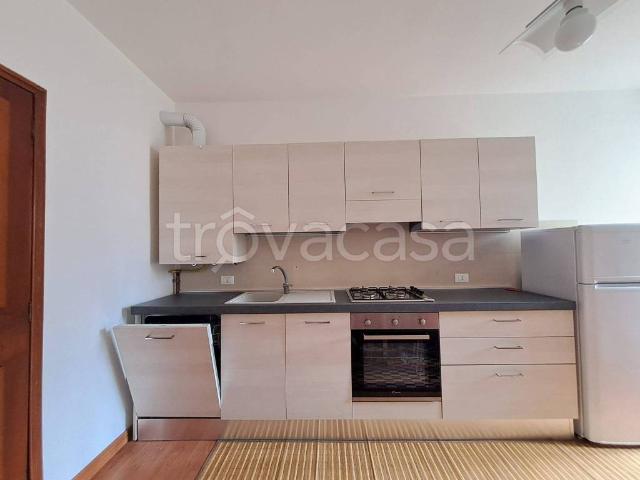 Appartamento in affitto a Clusone, Lombardia