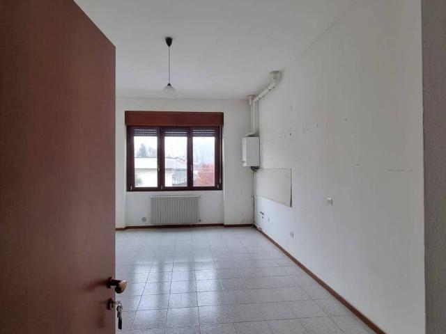 Appartamento in affitto a Cogliate, Lombardia