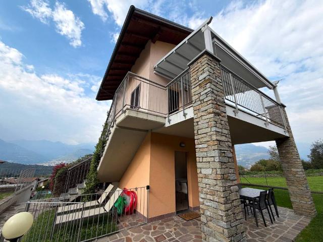 Appartamento in affitto a Villatico, Colico