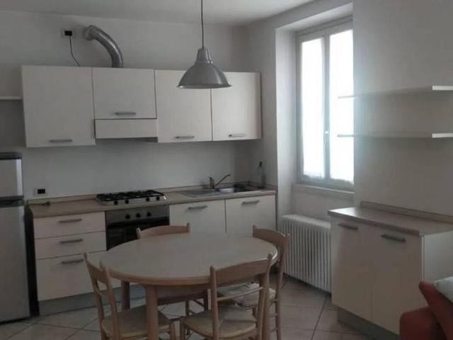 Appartamento in affitto a Villatico, Colico