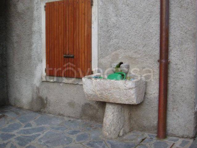 Appartamento in affitto a Colle Brianza, Lombardia