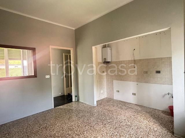 Appartamento in affitto a Leumann, Piemonte