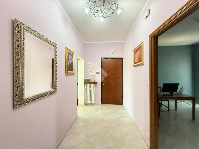 Appartamento in affitto a Leumann, Piemonte