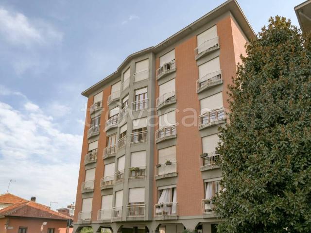 Appartamento in affitto a Leumann, Piemonte
