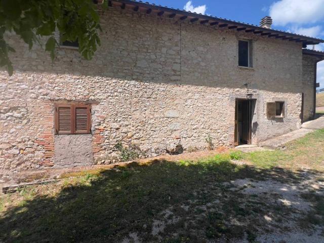 Appartamento in affitto a Colli Sul Velino, Lazio