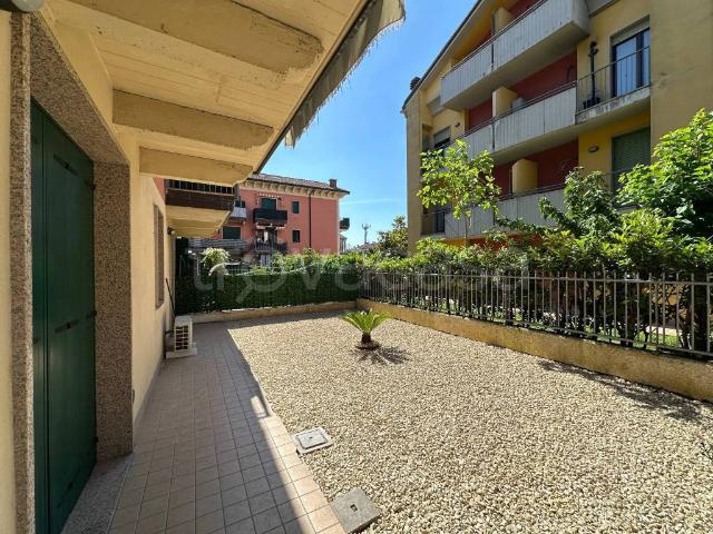 Appartamento in affitto a Colognola Ai Colli, Veneto