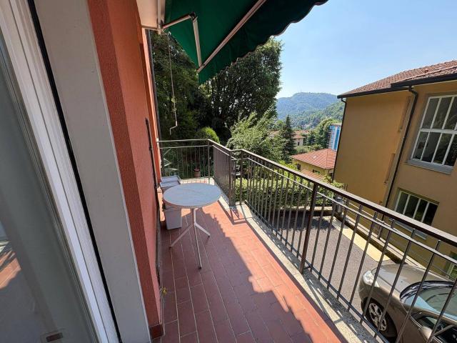 Appartamento in affitto a Como, Lombardia