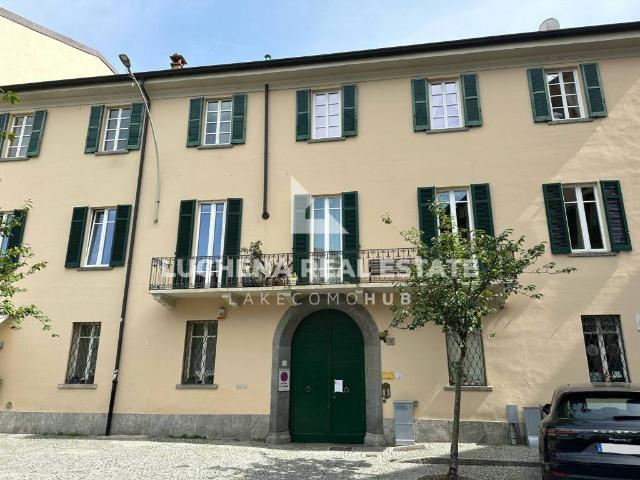 Appartamento in affitto a Sant'Agostino, Como