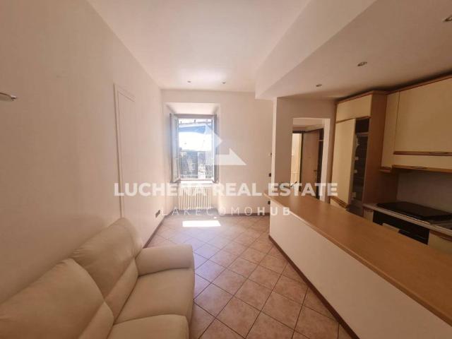 Appartamento in affitto a Sant'Agostino, Como