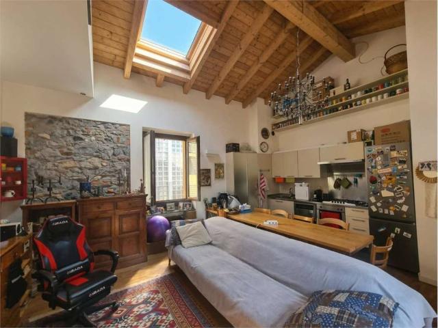 Appartamento in affitto a Civiglio, Como