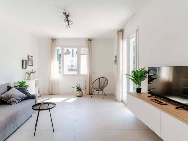 Appartamento in affitto a Sagnino, Como