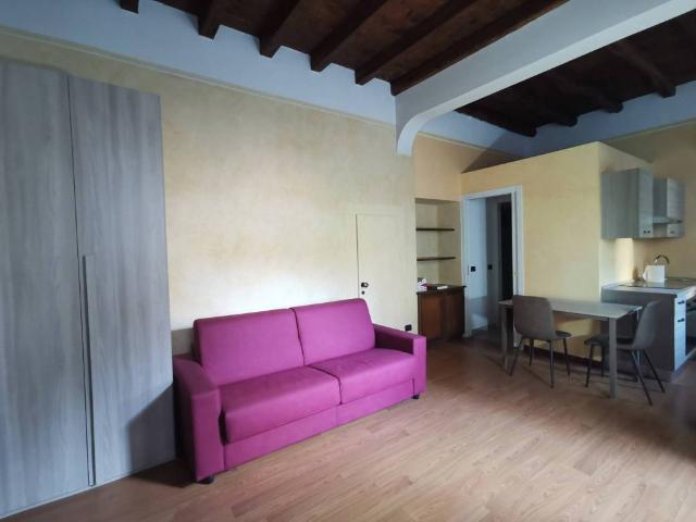 Appartamento in affitto a Interlegno, Como