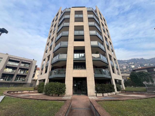 Appartamento in affitto a San Martino, Como