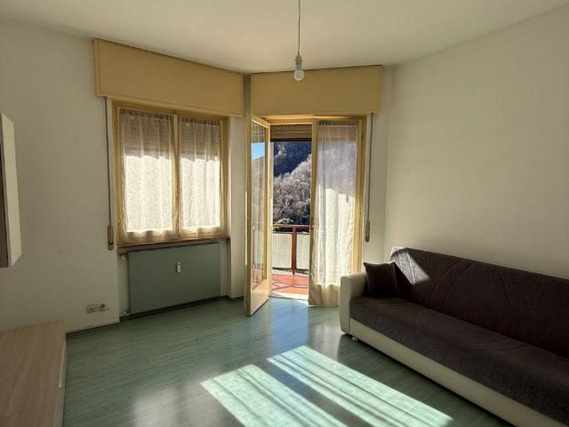 Appartamento in affitto a Sagnino, Como