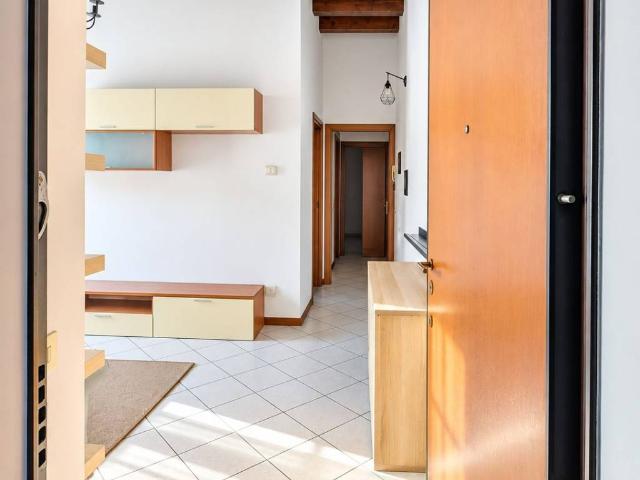 Appartamento in affitto a Santa Croce, Como