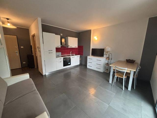 Appartamento in affitto a Como, Lombardia