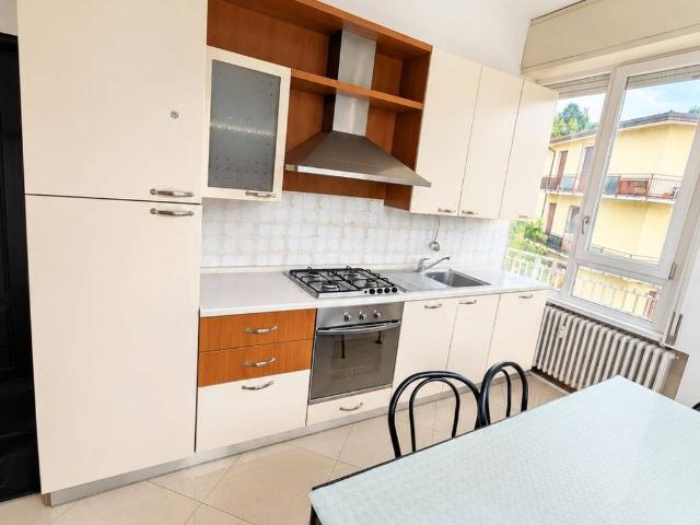 Appartamento in affitto a Sagnino, Como
