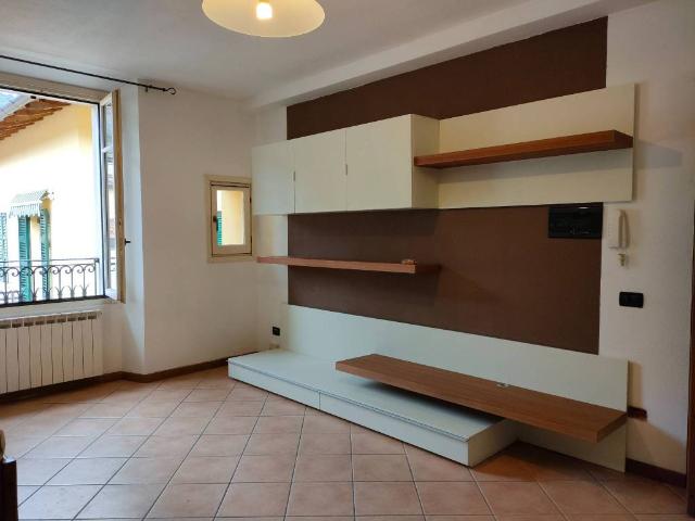 Appartamento in affitto a San Rocco, Como