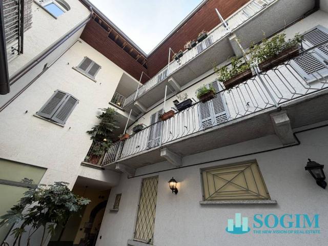 Appartamento in affitto a Città murata, Como