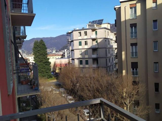Appartamento in affitto a San Rocco, Como