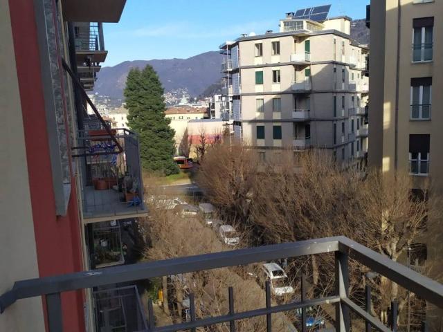 Appartamento in affitto a San Rocco, Como