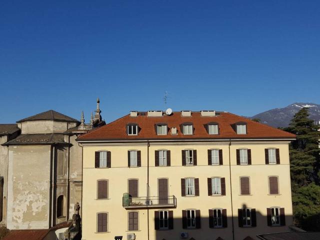 Appartamento in affitto a San Bartolomeo, Como