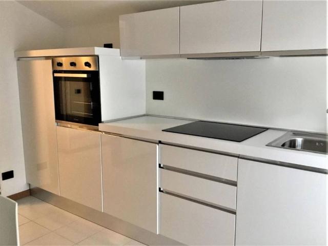 Appartamento in affitto a Como, Lombardia