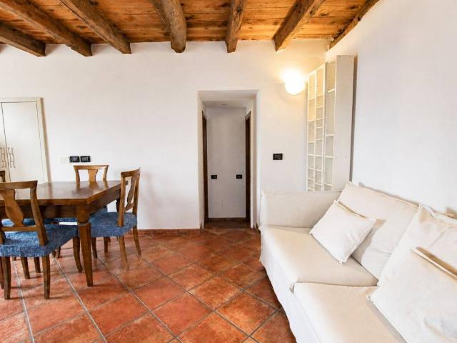 Appartamento in affitto a Garzola, Como