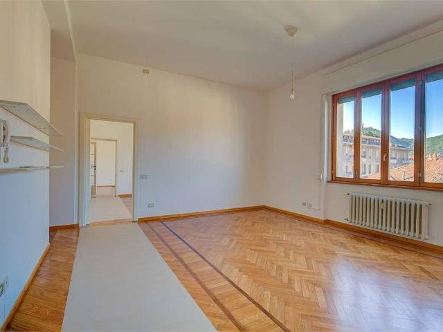 Appartamento in affitto a San Martino, Como