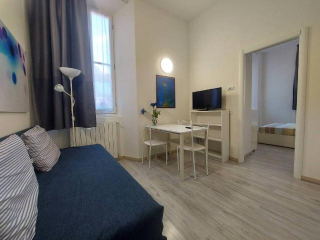 Appartamento in affitto a Città murata, Como
