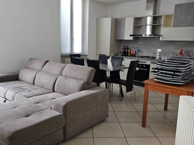 Appartamento in affitto a Como, Lombardia