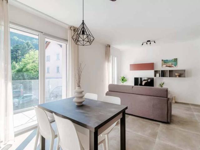 Appartamento in affitto a Sagnino, Como