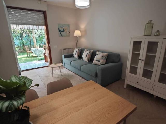 Appartamento in affitto a Interlegno, Como