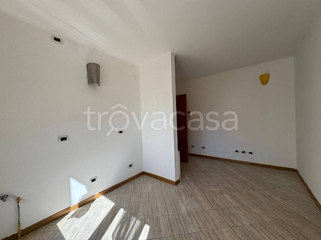 Appartamento in affitto a Como, Lombardia