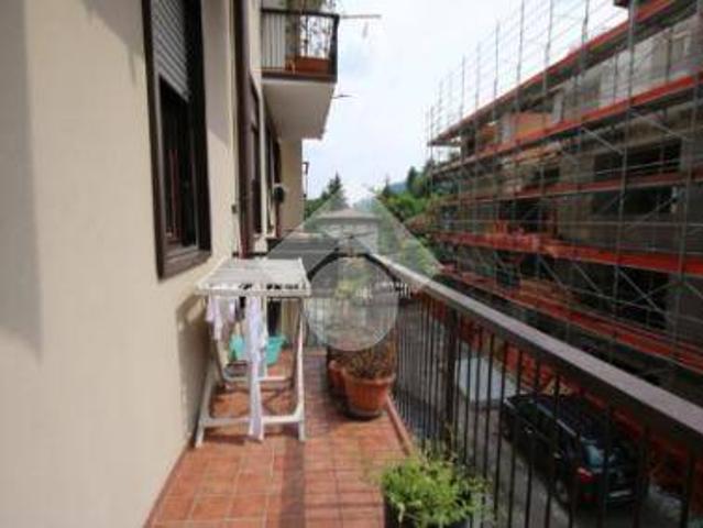 Appartamento in affitto a Como, Lombardia