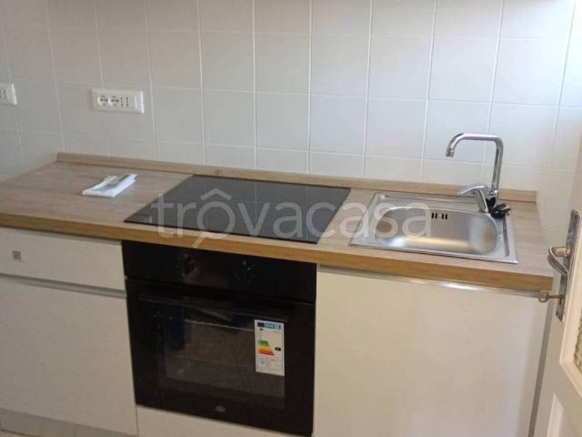 Appartamento in affitto a Como, Lombardia
