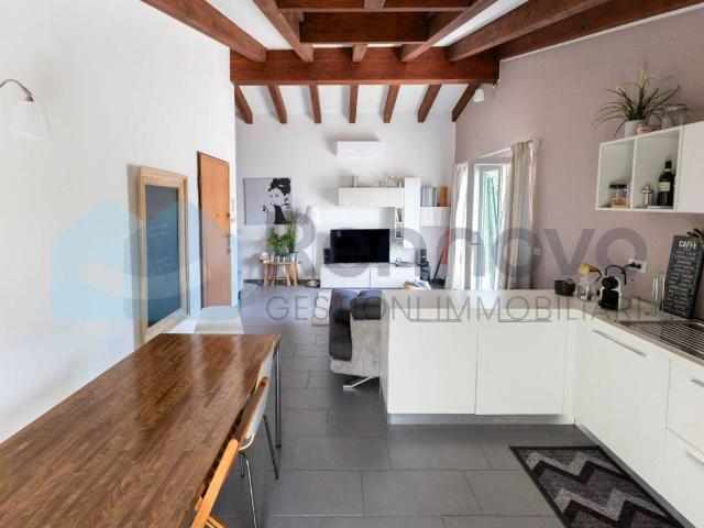 Appartamento in affitto a Como, Lombardia