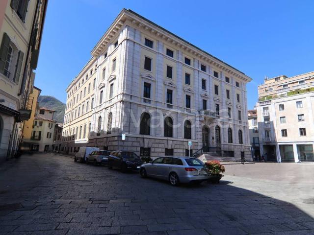 Appartamento in affitto a Sant'Agostino, Como