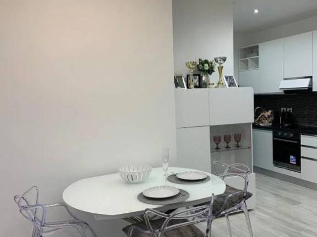 Appartamento in affitto a Sagnino, Como