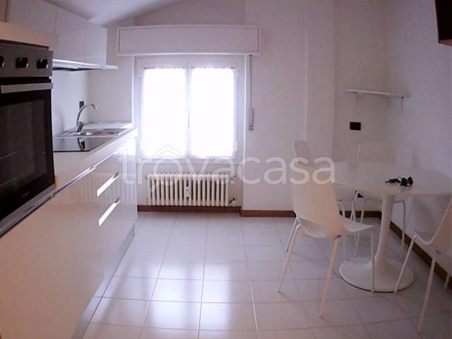 Appartamento in affitto a Como, Lombardia