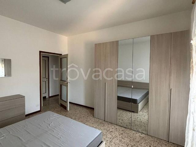 Appartamento in affitto a Sagnino, Como