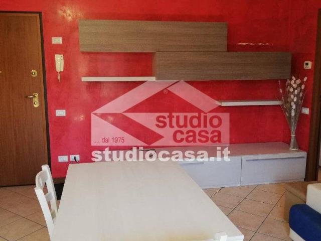Appartamento in affitto a Comun Nuovo, Bergamo