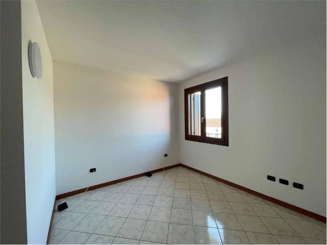 Appartamento in affitto a Concamarise, Veneto