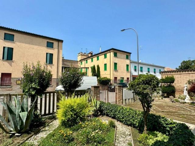 Appartamento in affitto a Unione Terre e Fiumi, Copparo