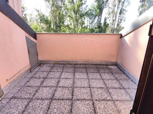 Appartamento in affitto a Corbetta, Milano