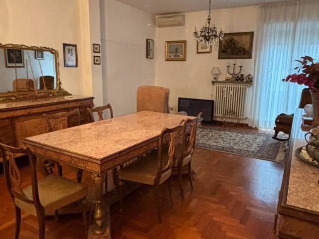 Appartamento in affitto a Corbetta, Milano