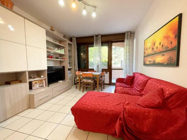 Appartamento in affitto a Cornaredo, Lombardia