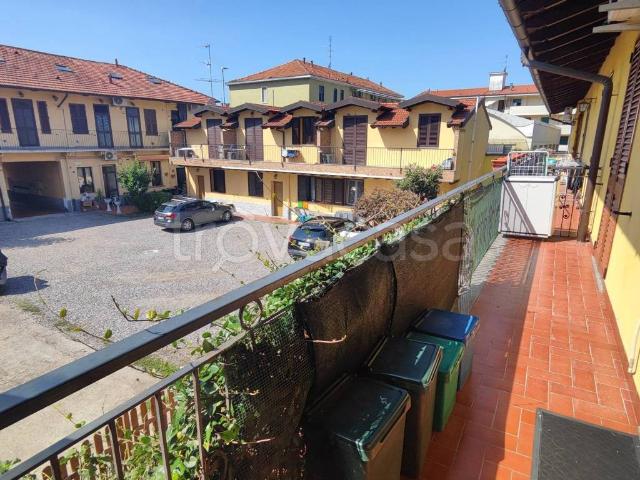 Appartamento in affitto a Cornaredo, Lombardia